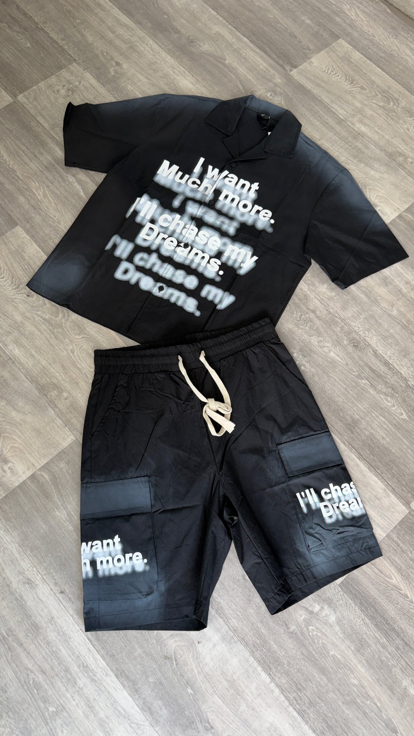 Set More Black