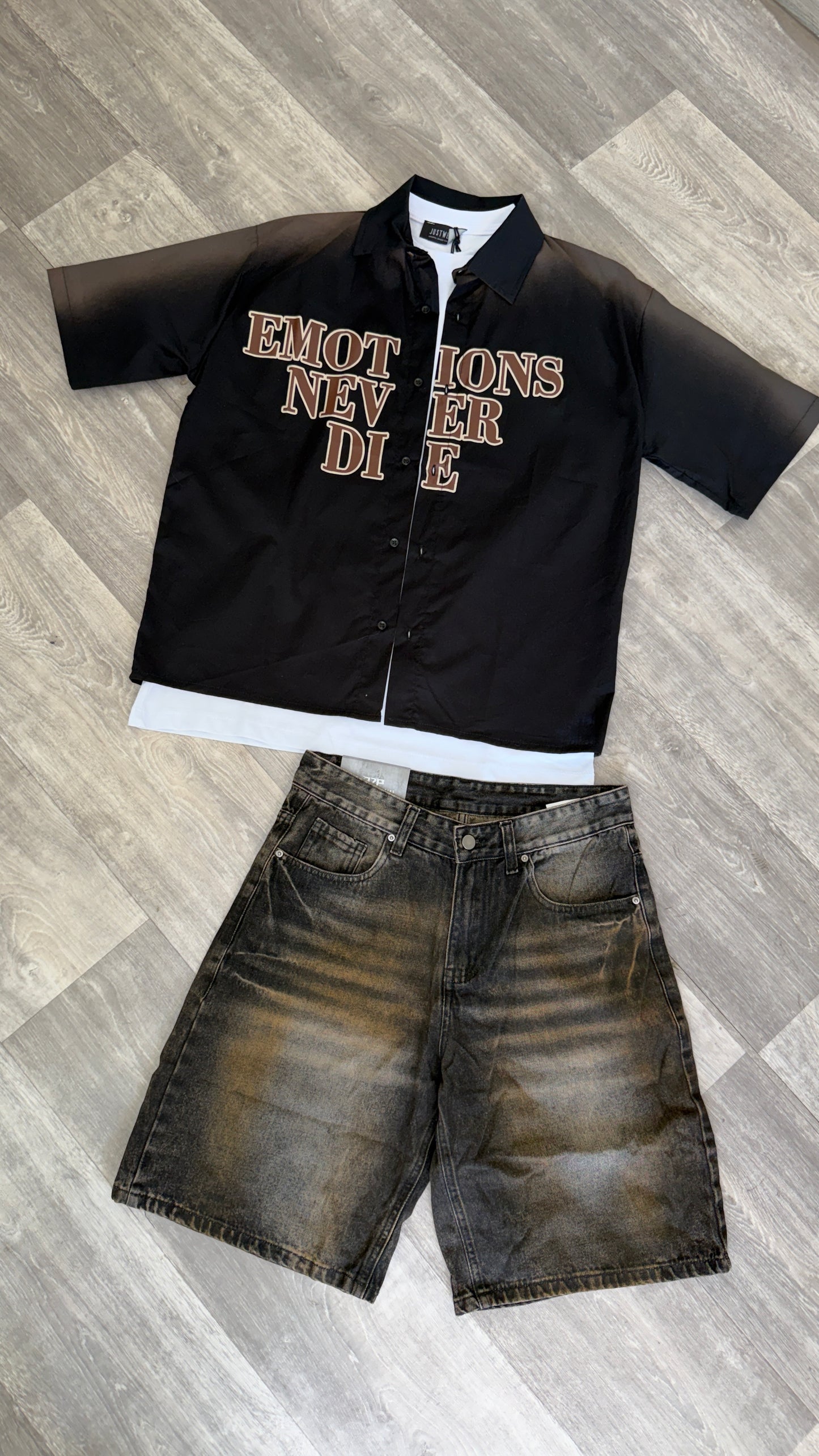 Shorts World