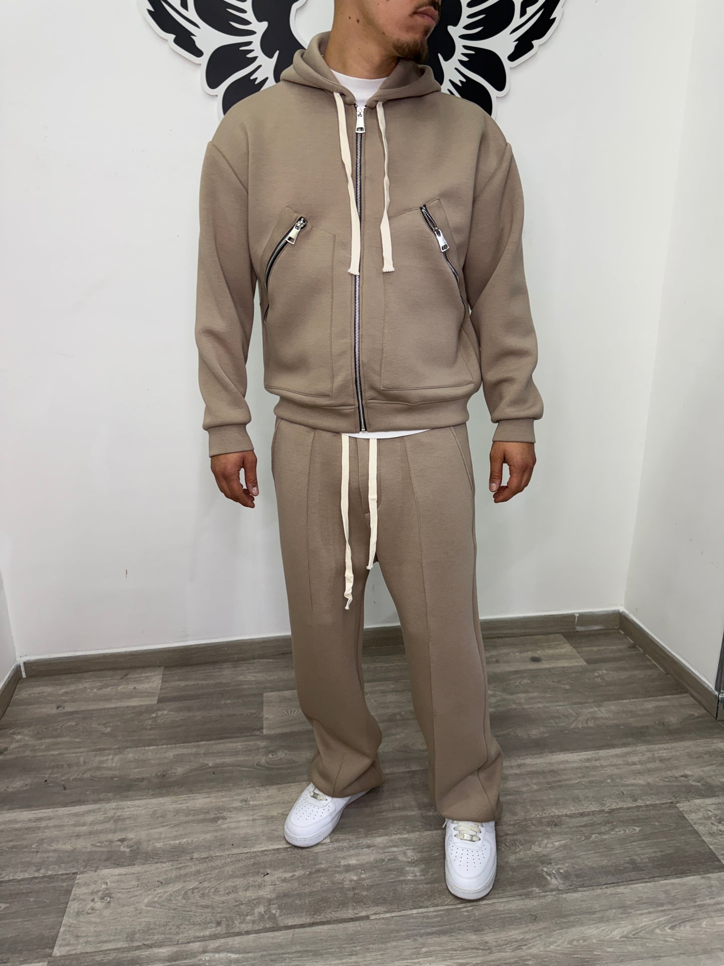 Tracksuit comfy beige