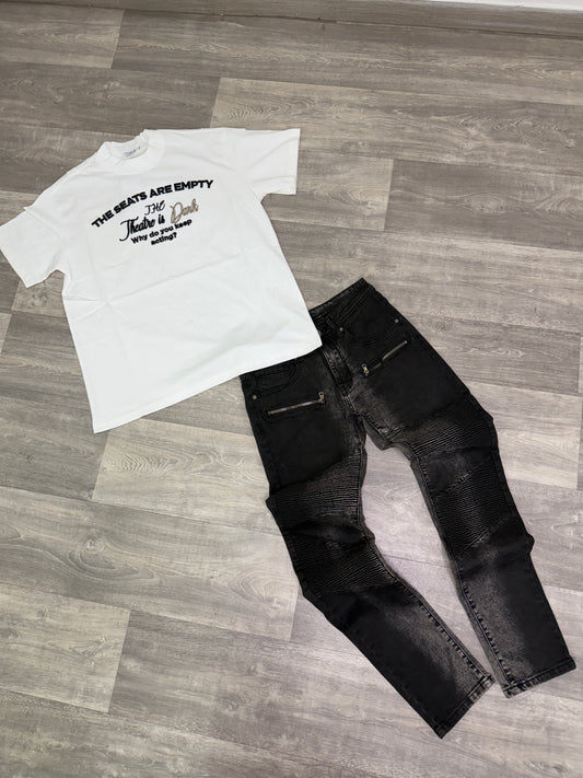 T shirt acting
